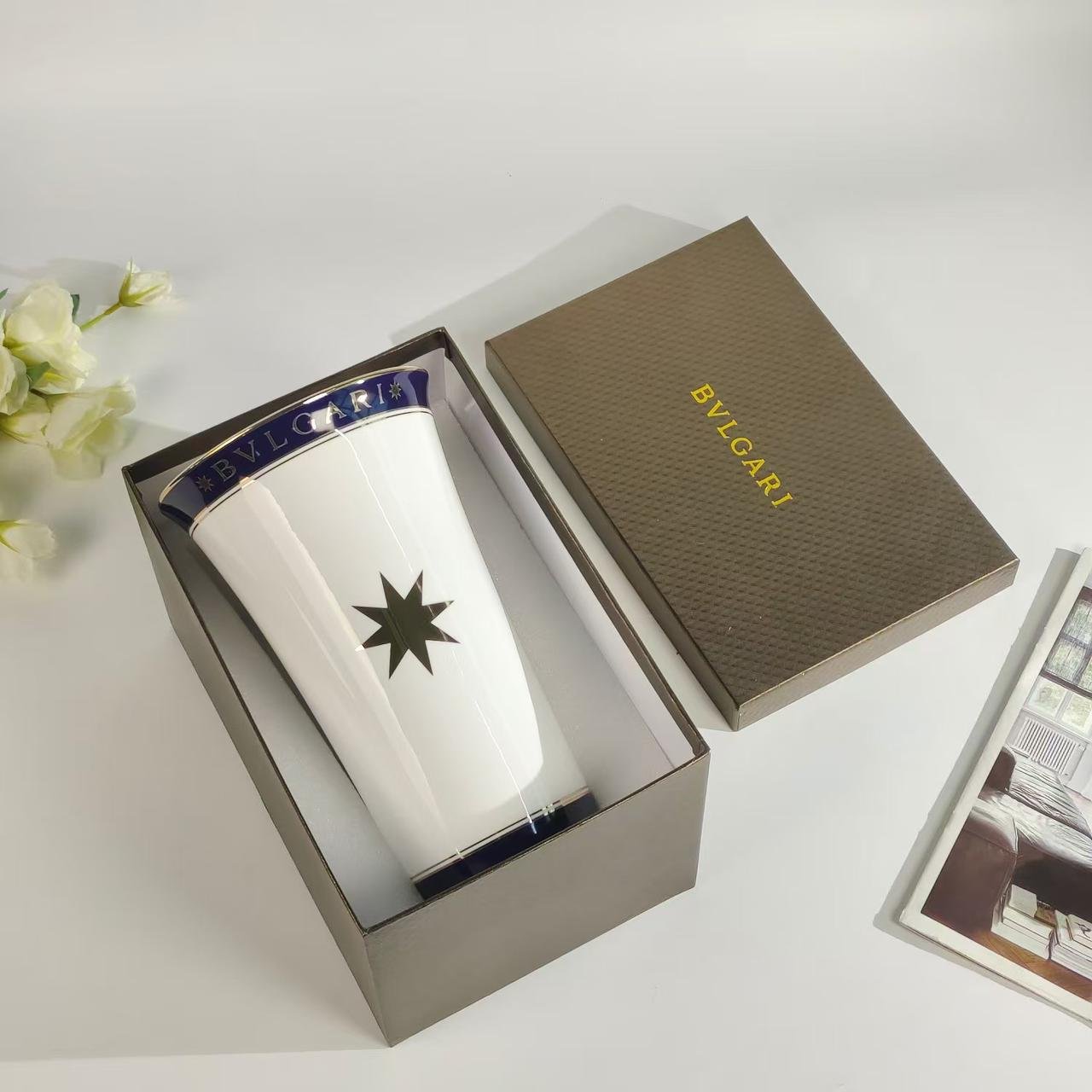 BVLGARI White Vase with star